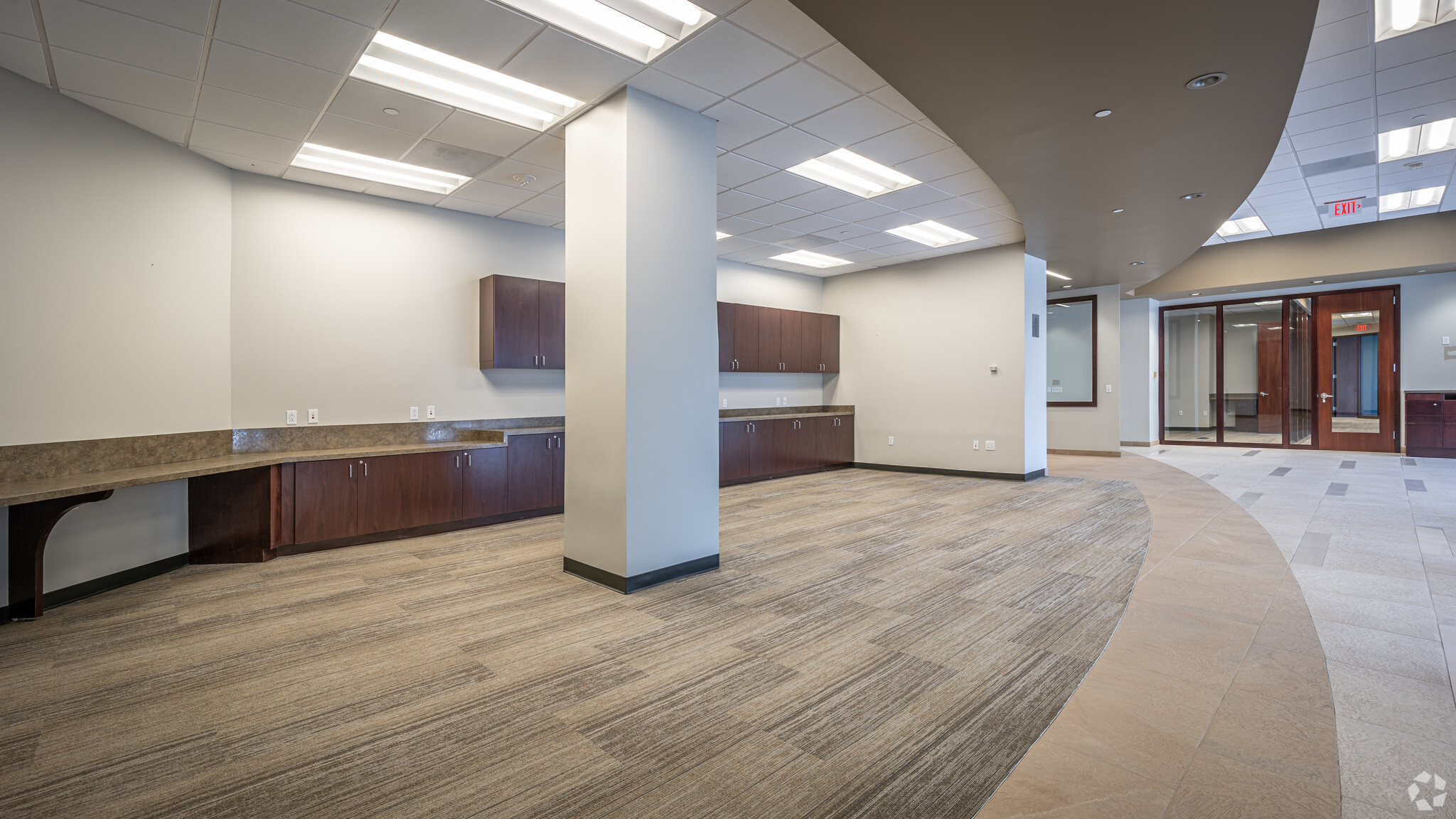 7515 S Main St, Houston, TX for lease Interior Photo- Image 1 of 3