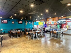 3052 N Eastman Rd, Longview, TX for lease Interior Photo- Image 2 of 11