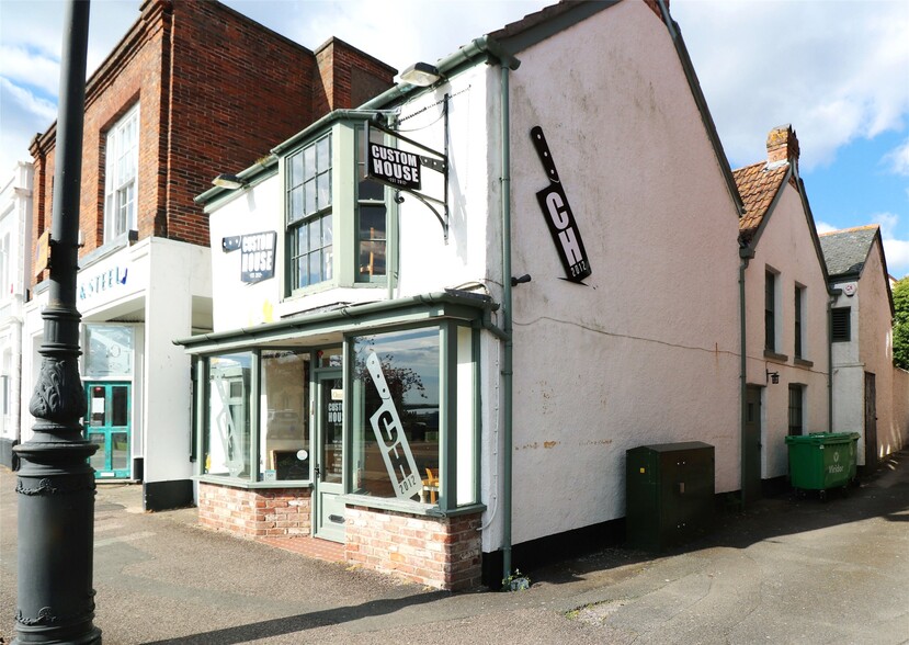 9 The Strand, Barnstaple for sale - Primary Photo - Image 1 of 1