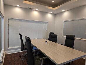 700 W 1st St, Tustin, CA for lease Interior Photo- Image 2 of 12