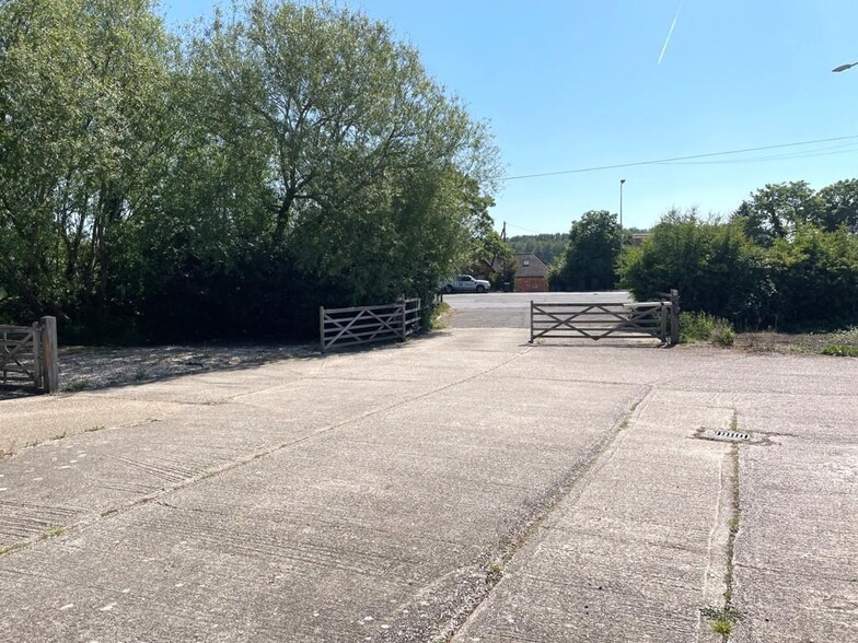 Bath Rd, Reading for lease - Building Photo - Image 3 of 3