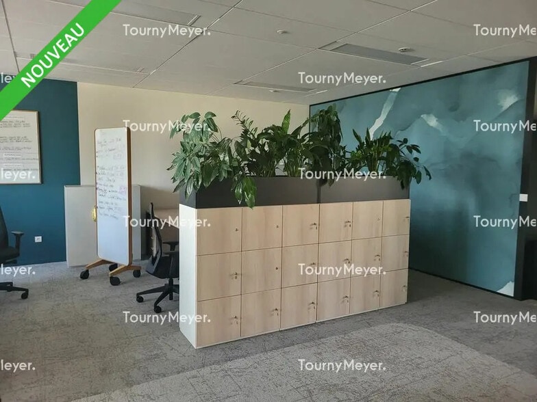 Office in Rennes for lease - Interior Photo - Image 3 of 8