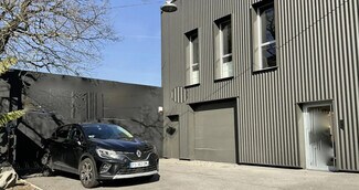 More details for Multiple Space Uses for Lease