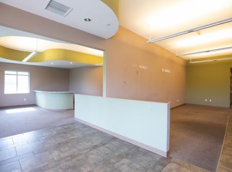 6828-6852 Silverheel St, Shawnee, KS for lease Interior Photo- Image 1 of 2