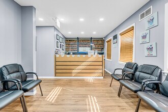 553 Chilton St, Elizabeth, NJ for lease Lobby- Image 2 of 14