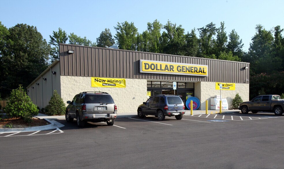 8014 E Main St, Lexington, IN for sale - Building Photo - Image 1 of 1