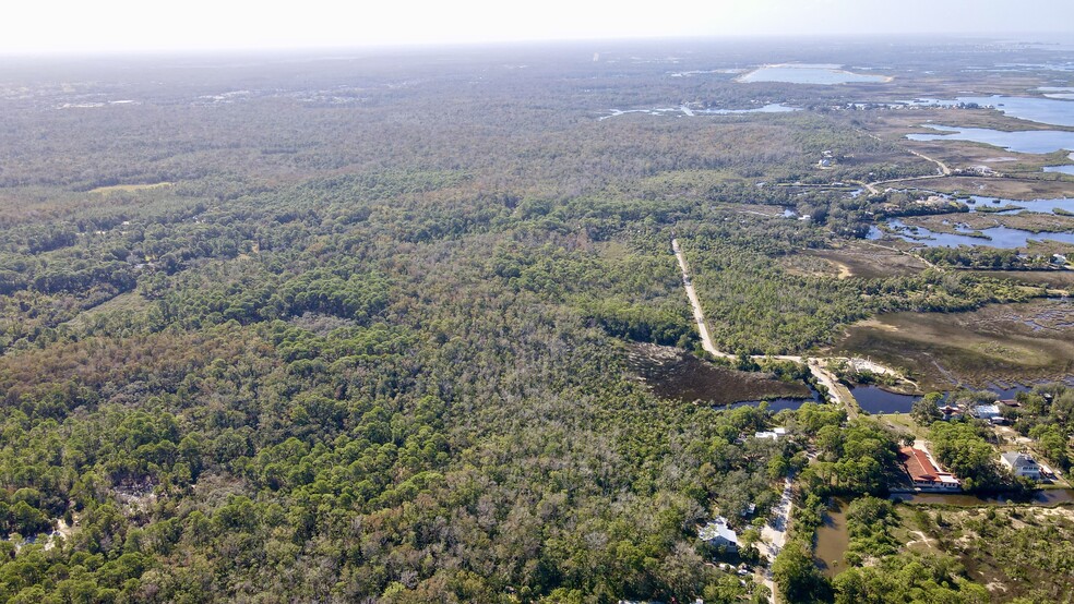 1490 Indian Bay rd, Spring Hill, FL for sale - Aerial - Image 2 of 8