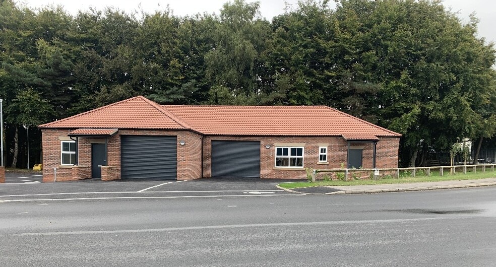 York Rd, York for sale - Primary Photo - Image 1 of 1