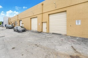 Hialeah Commerce Plaza - Owner Financed Property