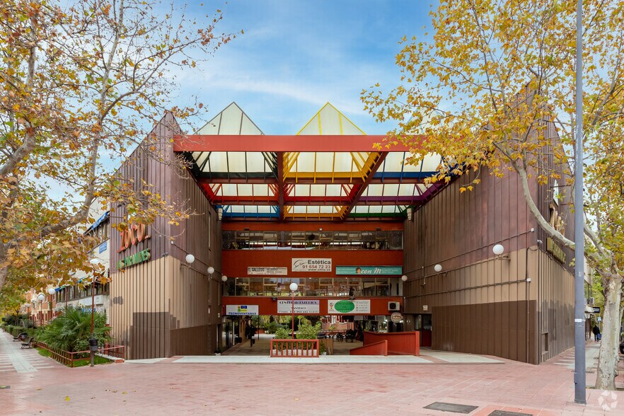 Avenida Murcia, 2, San Sebastián de los Reyes, Madrid for sale - Primary Photo - Image 1 of 1