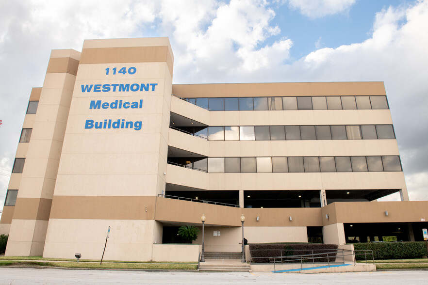 1140 Westmont Dr, Houston, TX for lease - Building Photo - Image 3 of 17