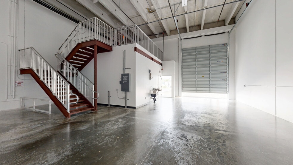 6175 NW 102nd Ave, Doral, FL for lease - Matterport 3D Scan - Image 2 of 33