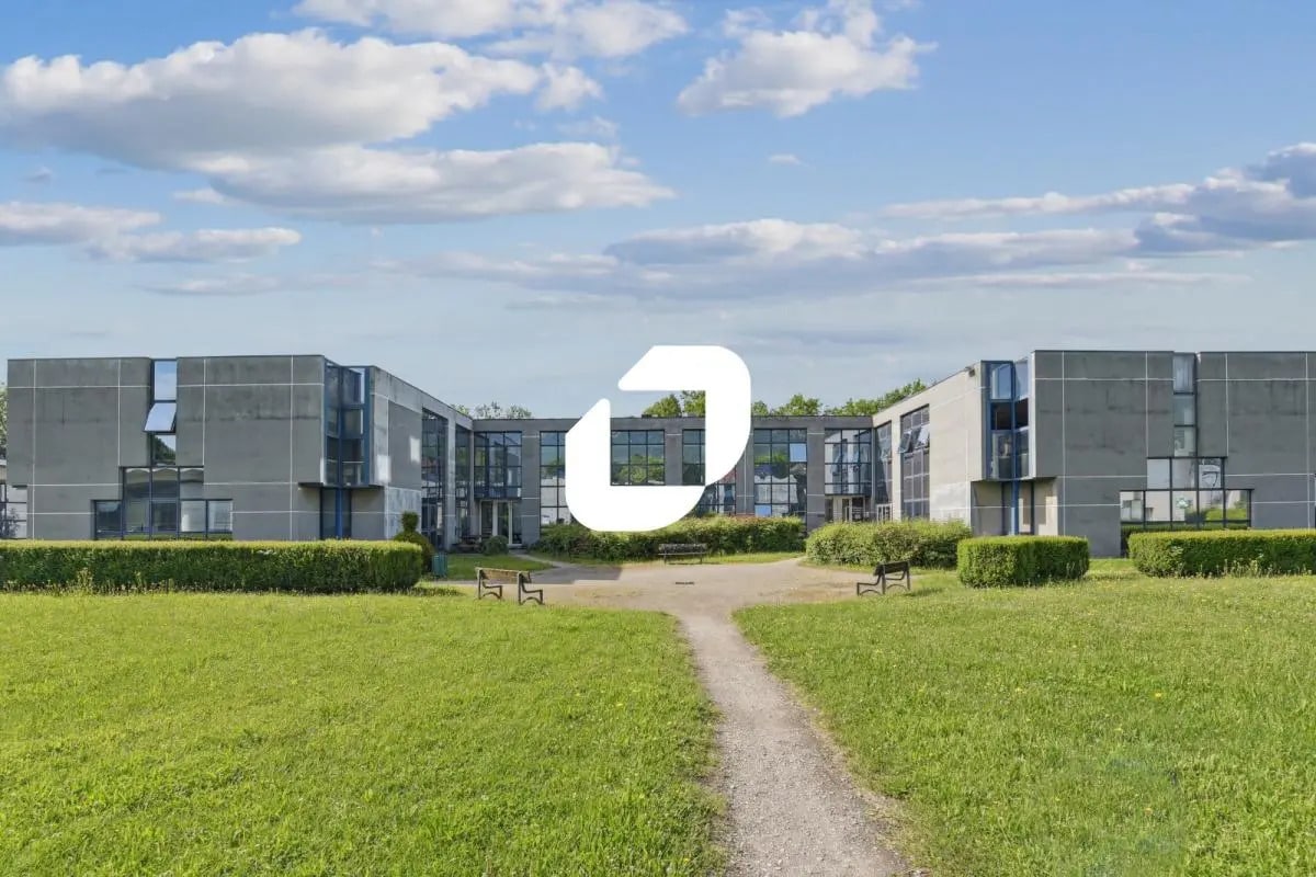 Office in Meylan for sale Building Photo- Image 1 of 13