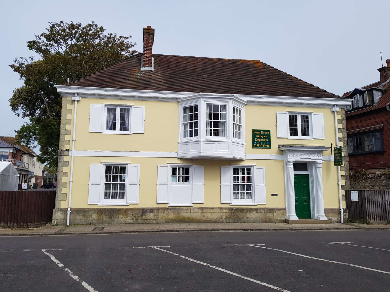 The Sq, Yarmouth for sale Primary Photo- Image 1 of 1