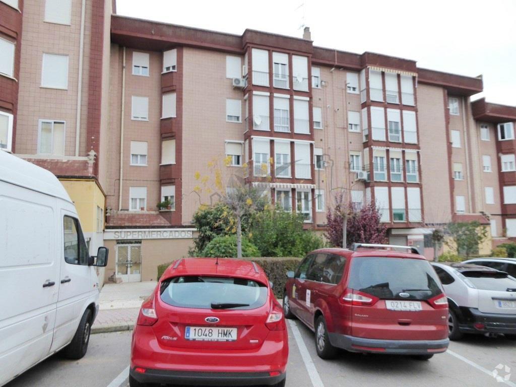 Multifamily in Cuenca, Cuenca for sale Interior Photo- Image 1 of 2