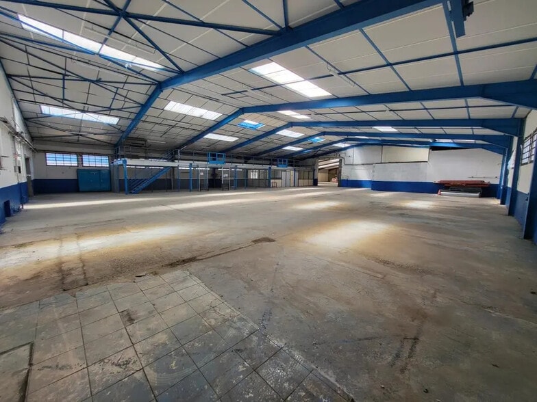 Flex in Vaulx-en-Velin for sale - Interior Photo - Image 1 of 7