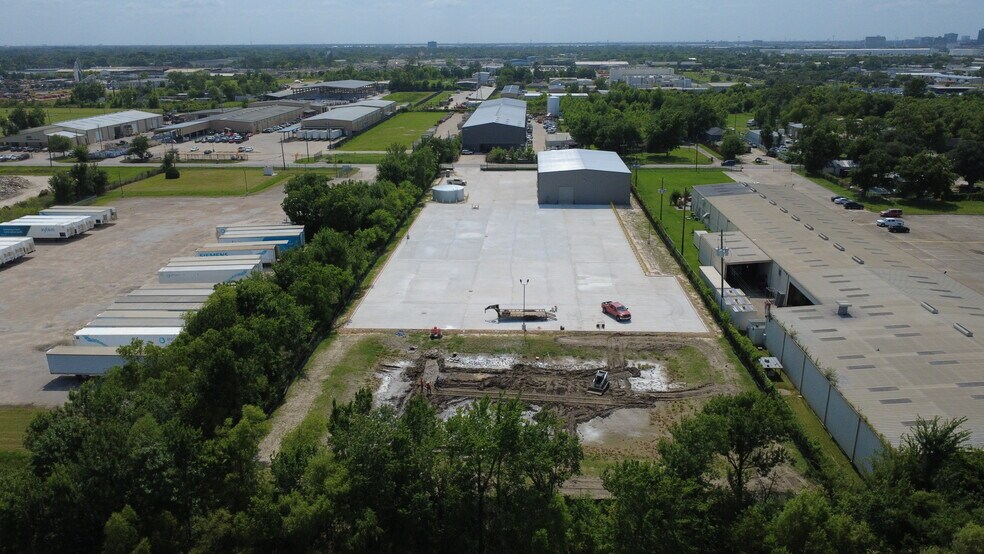14508 Reeveston Rd, Houston, TX for lease - Building Photo - Image 2 of 2