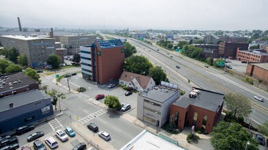 215 Pleasant St, Fall River, MA - aerial  map view