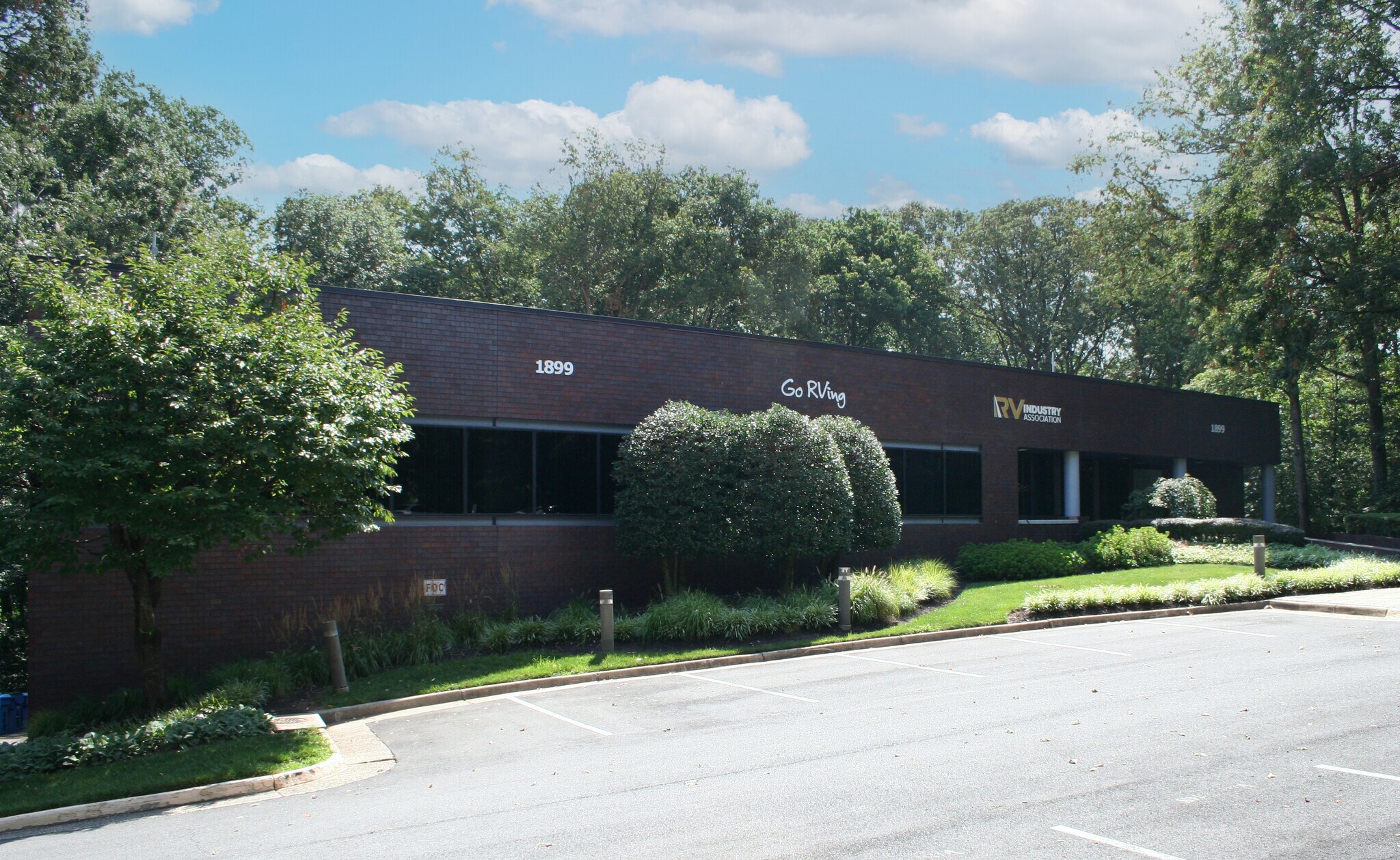 1899 Preston White Dr, Reston, VA for sale Building Photo- Image 1 of 1