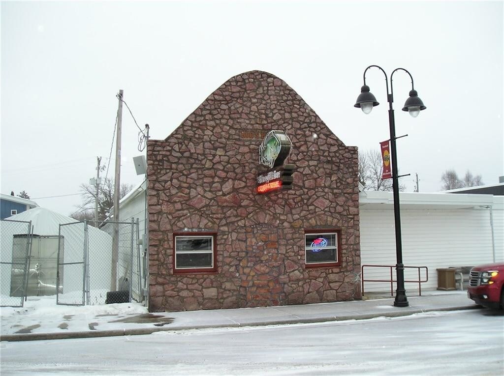 109 S Main St, Birchwood, WI 54817