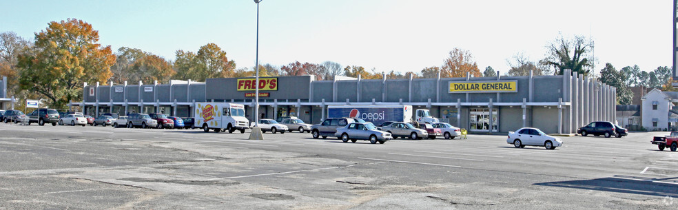 119-129 Cestrain Square, Chester, SC for sale - Primary Photo - Image 1 of 1