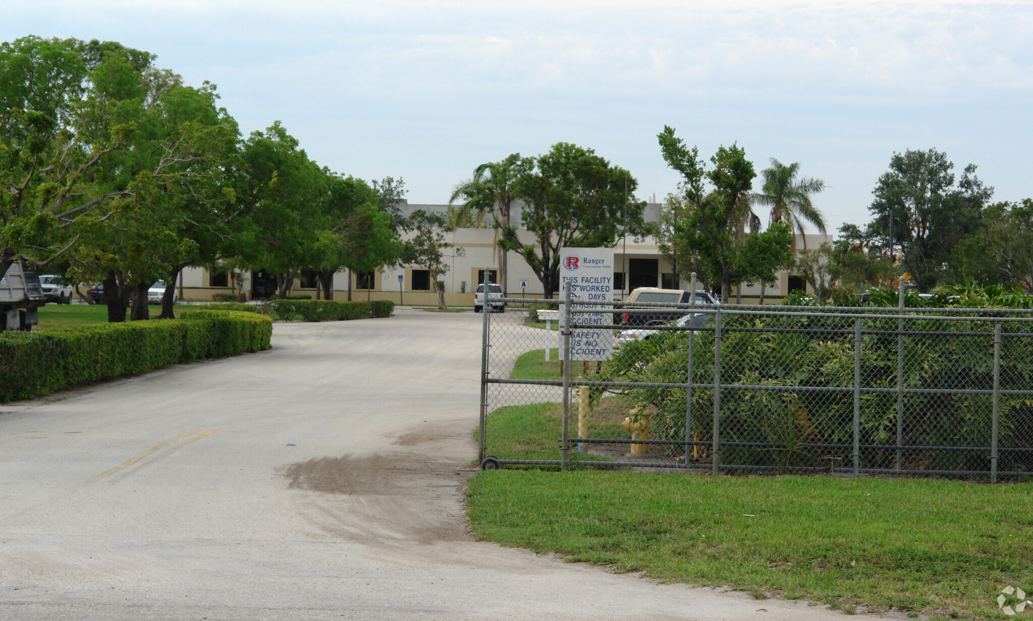 2501 Wiles Rd, Deerfield Beach, FL 33442 Industrial Outdoor Storage