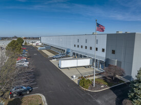 8600 Roberts Dr, Fishers IN - Warehouse