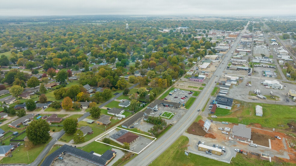 525 S. Wilson St., Vinita, OK for sale - Aerial - Image 3 of 6