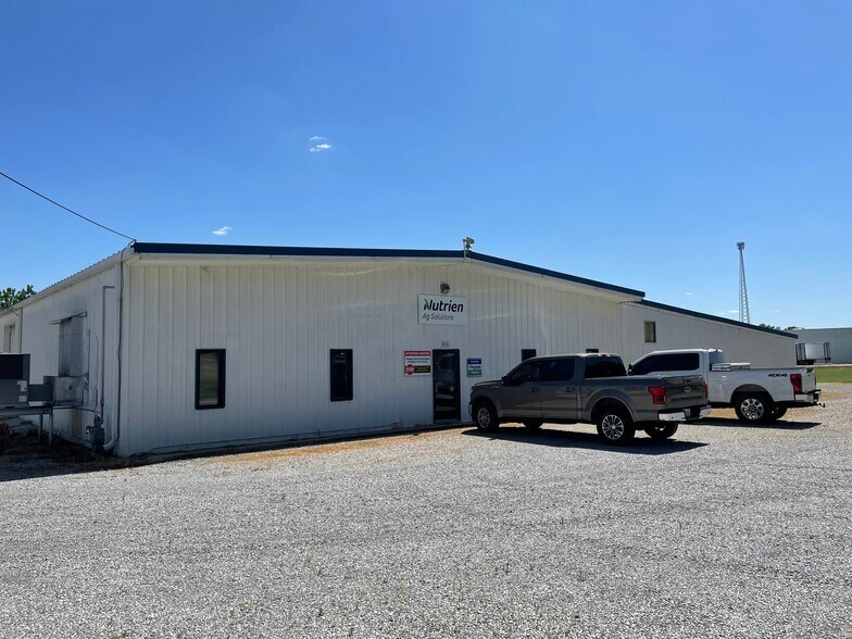 3856 US Highway 60 E, Morganfield, KY for sale - Primary Photo - Image 1 of 1