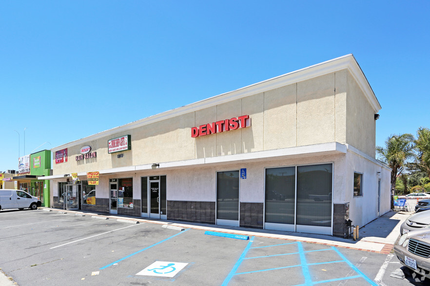 12101-12111 Garden Grove Blvd, Garden Grove, CA for sale - Primary Photo - Image 1 of 1