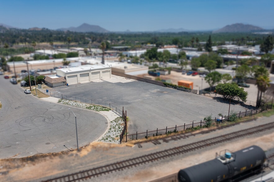 5848 Ordway St, Riverside, CA for sale - Building Photo - Image 1 of 1