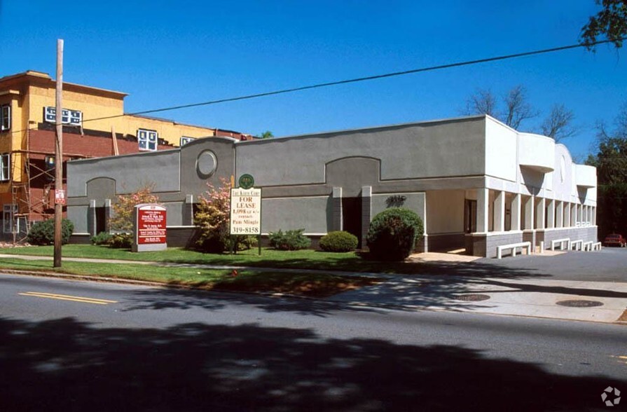 2115 E 7th St, Charlotte, NC for lease - Building Photo - Image 3 of 6