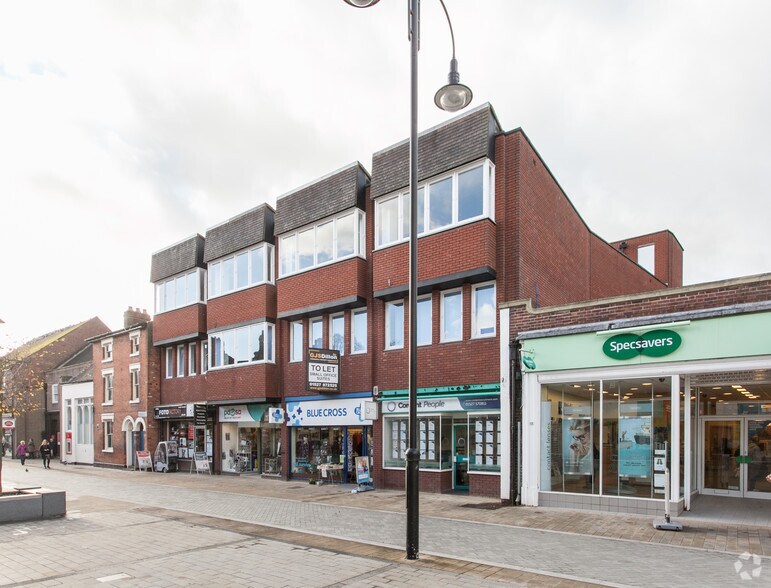 127 High St, Bromsgrove, B61 8AE Grosvenor House