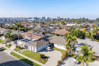 6605 S Sherbourne Dr, Los Angeles, CA - AERIAL  map view