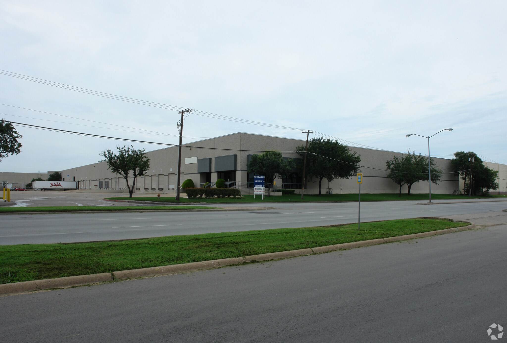 631-641 W Mockingbird Ln, Dallas, TX for sale Primary Photo- Image 1 of 1