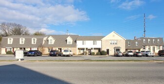 Silver Spring Center - Convenience Store