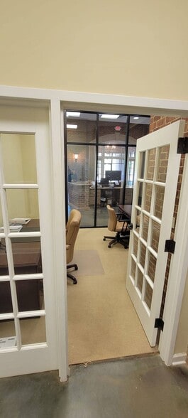 170 Westridge Industrial Blvd, McDonough, GA for lease - Building Photo - Image 2 of 12