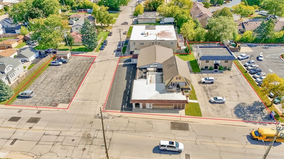 2703 S Chicago Ave, South Milwaukee, WI for sale - Aerial - Image 1 of 78