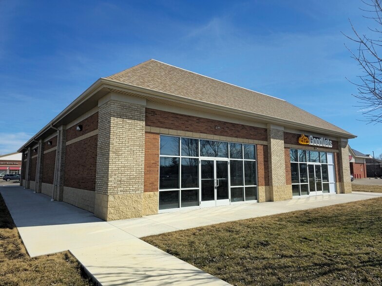 5588-5590 N Hamilton Rd, Columbus, OH for sale - Primary Photo - Image 1 of 4