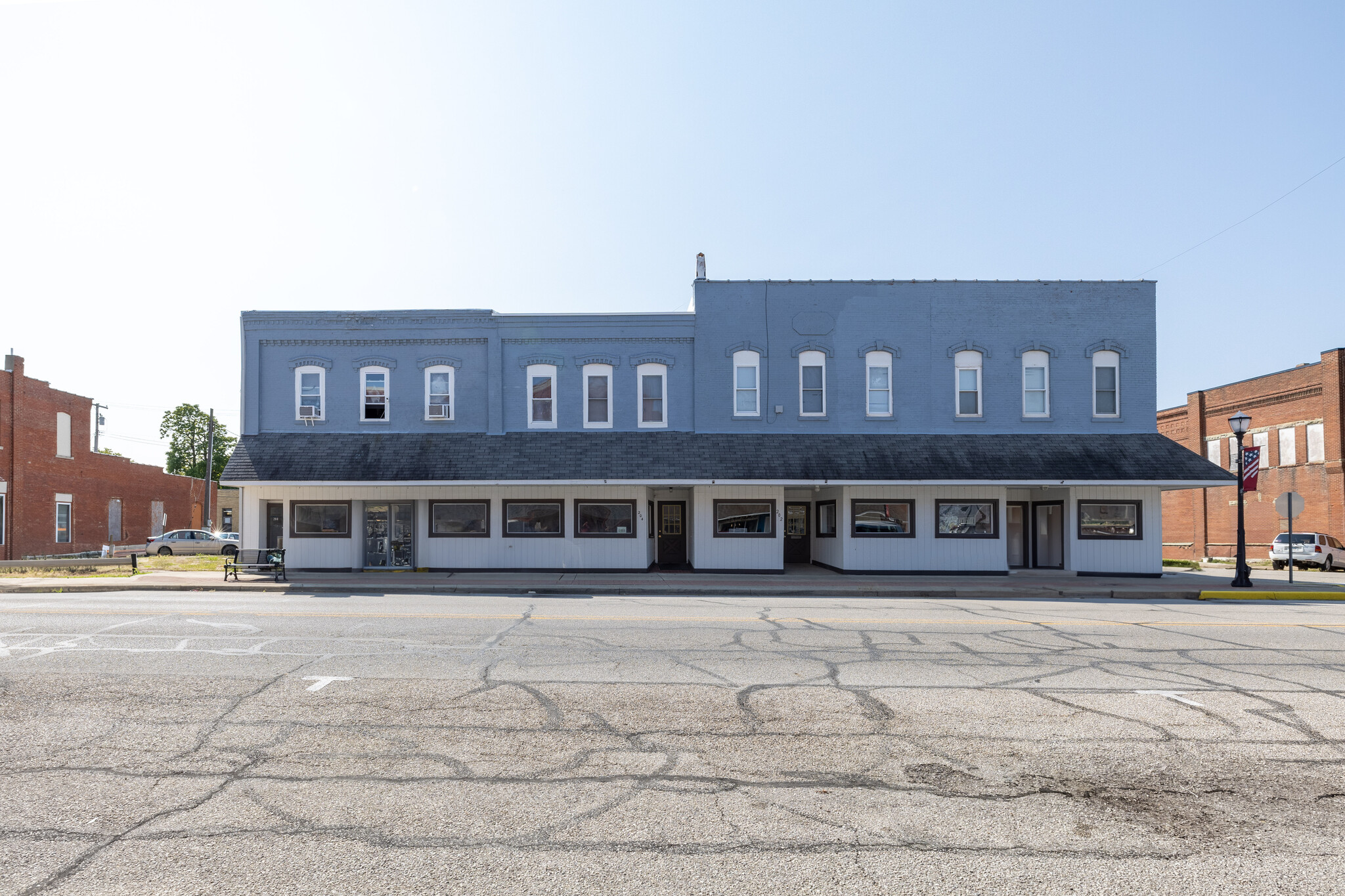 202 E 5th St, Fowler, IN for sale Primary Photo- Image 1 of 38