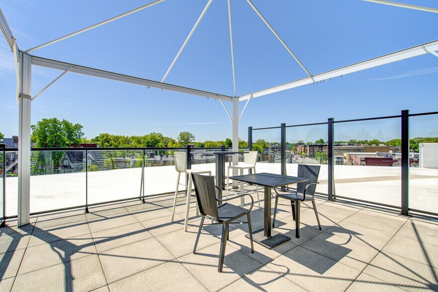 5773-5781 Boul Gouin O, Montréal, QC for lease - Building Photo - Image 3 of 16