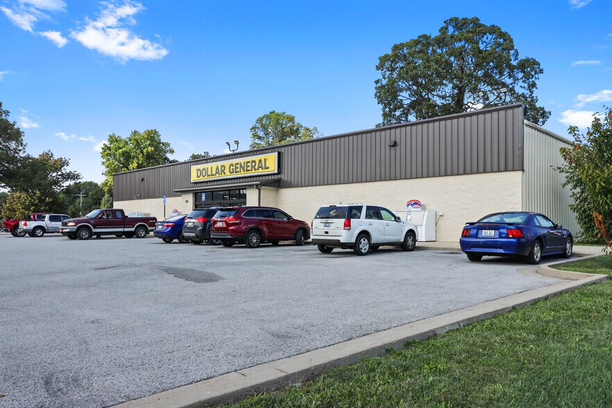 2484 Hobbs Reesor Rd, Vine Grove, KY for sale - Building Photo - Image 1 of 1