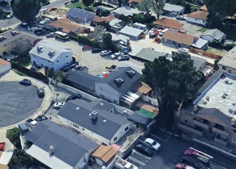 16021 Olympiad Ln, Van Nuys, CA for sale - Building Photo - Image 2 of 6