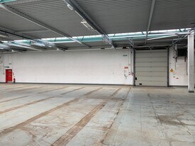 10-14 Hawbank Rd, East Kilbride SLK - Warehouse