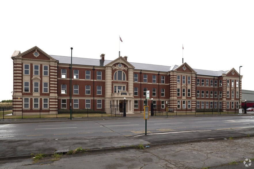 Middlesbrough Rd, Middlesbrough for lease - Building Photo - Image 3 of 14