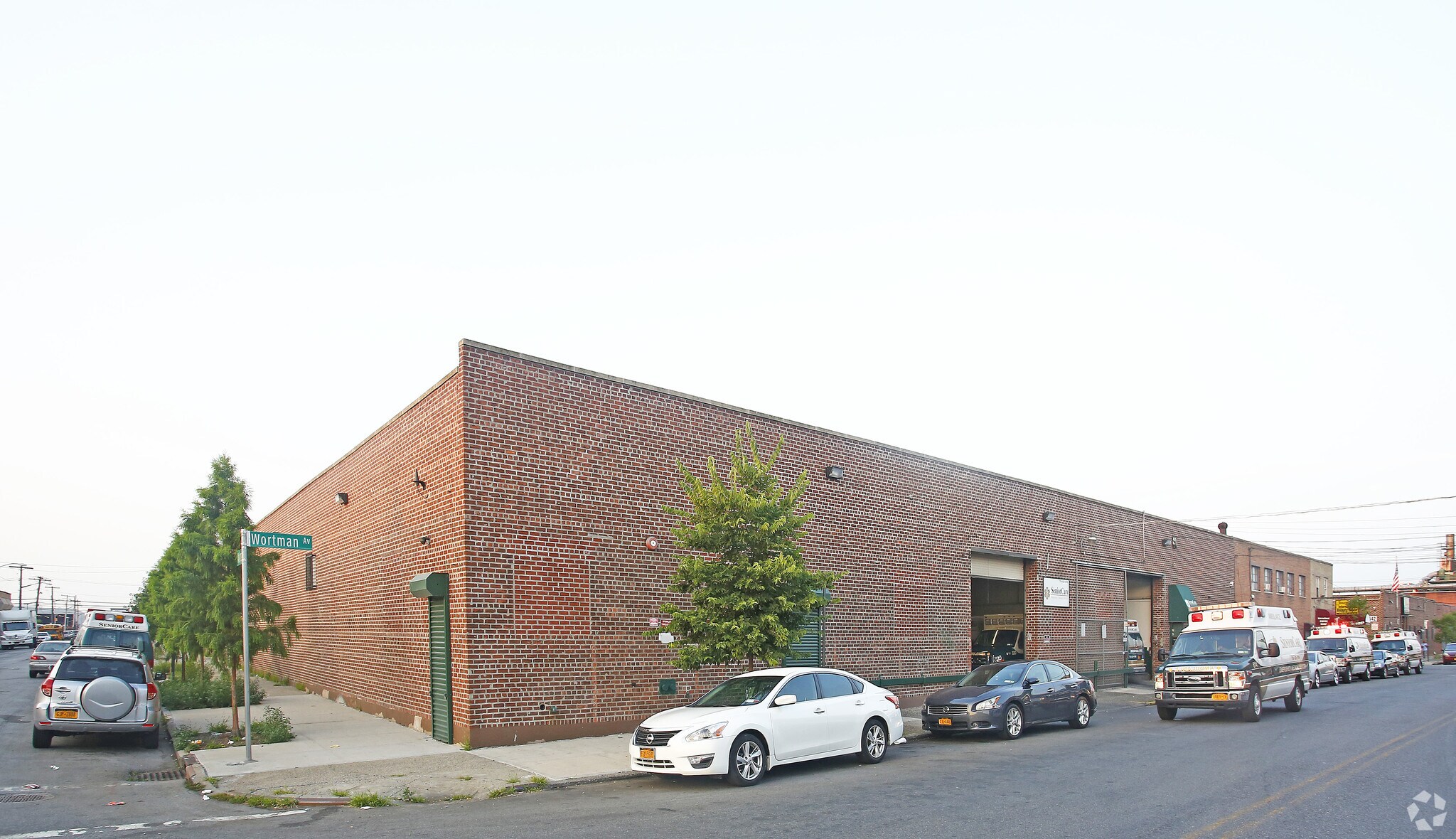 562 Wortman Ave, Brooklyn, NY for sale Primary Photo- Image 1 of 1