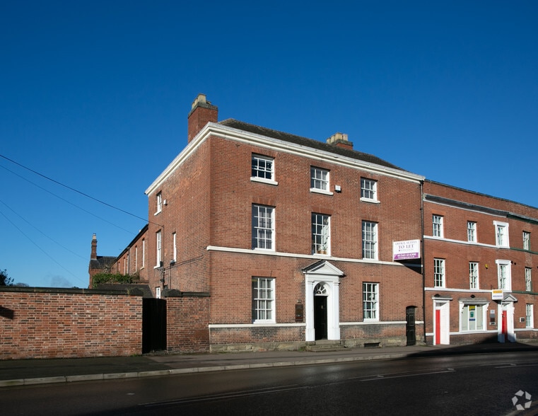 35 Lombard St, Lichfield for sale - Primary Photo - Image 1 of 1