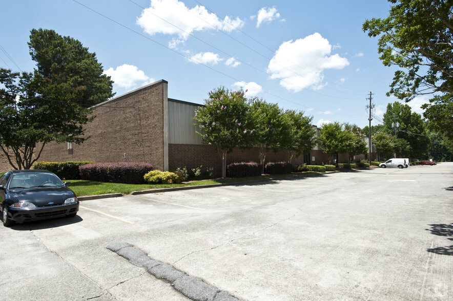 1097-1121 Cobb Pky S, Marietta, GA for lease - Building Photo - Image 2 of 10