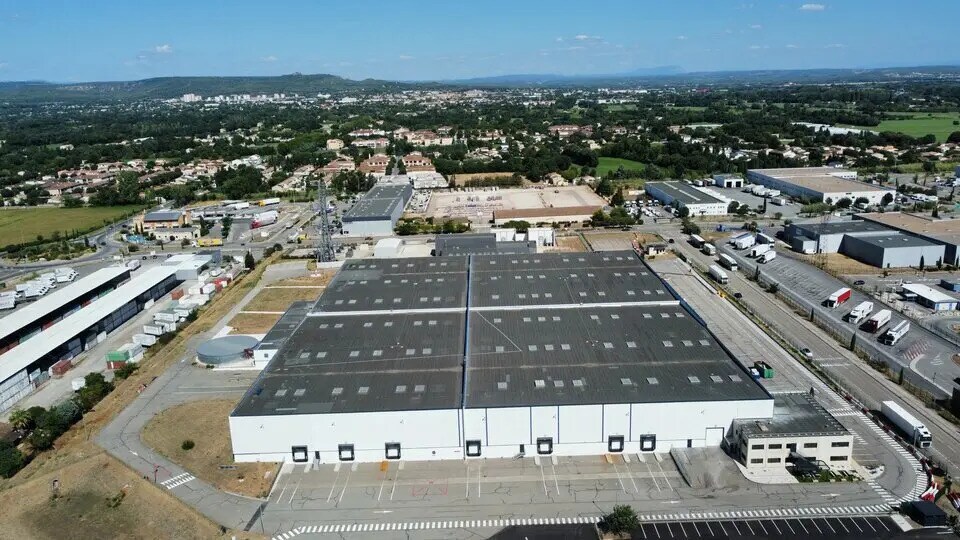 Flex in Salon-de-Provence for lease - Aerial - Image 2 of 5