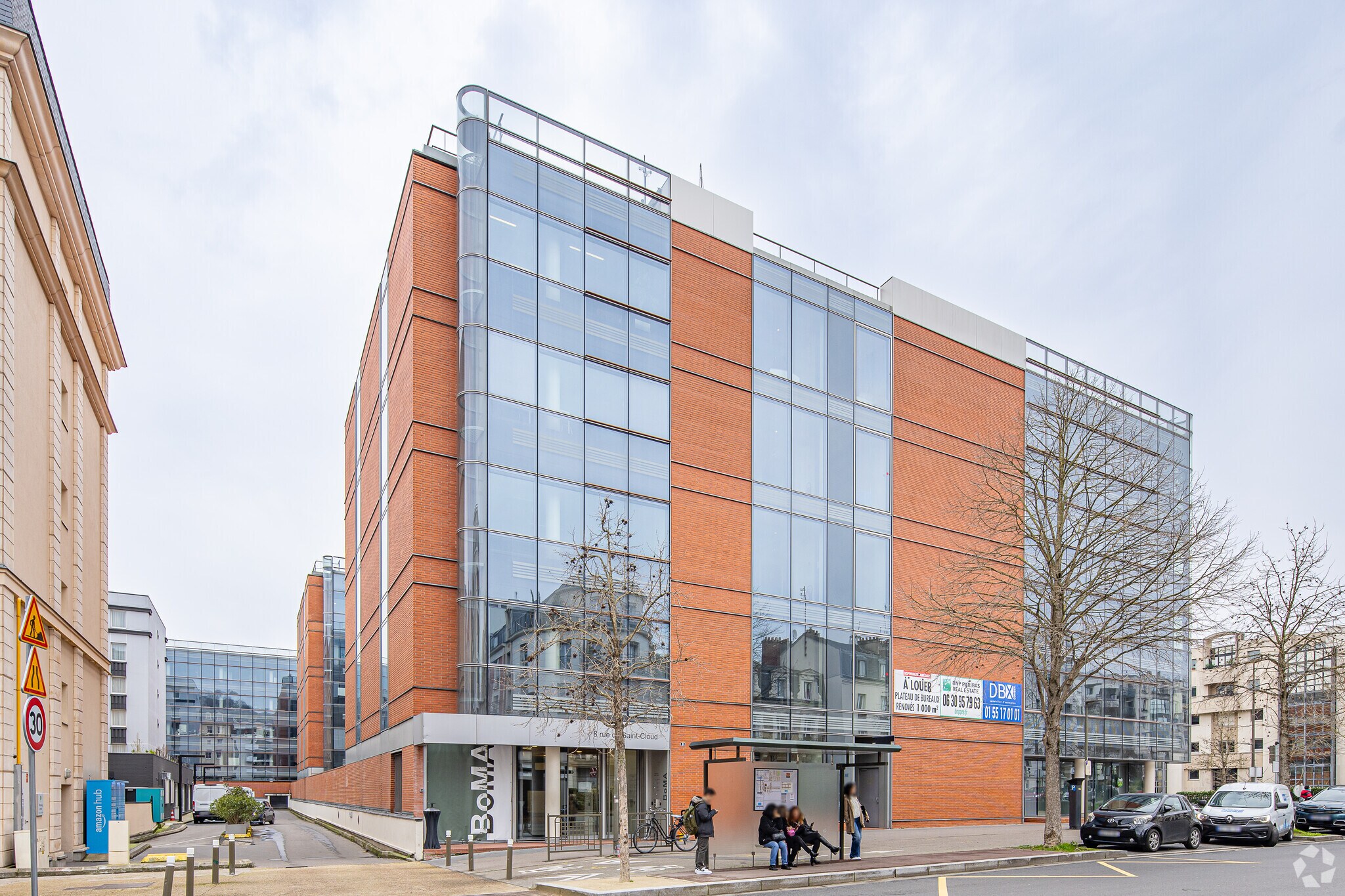 8 Rue De Saint - Cloud, Suresnes for lease Primary Photo- Image 1 of 4